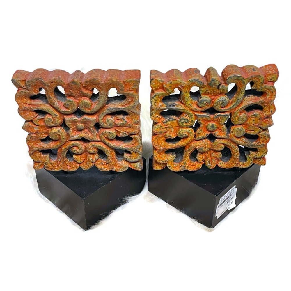 NWT Wooden Carved Candle Holders